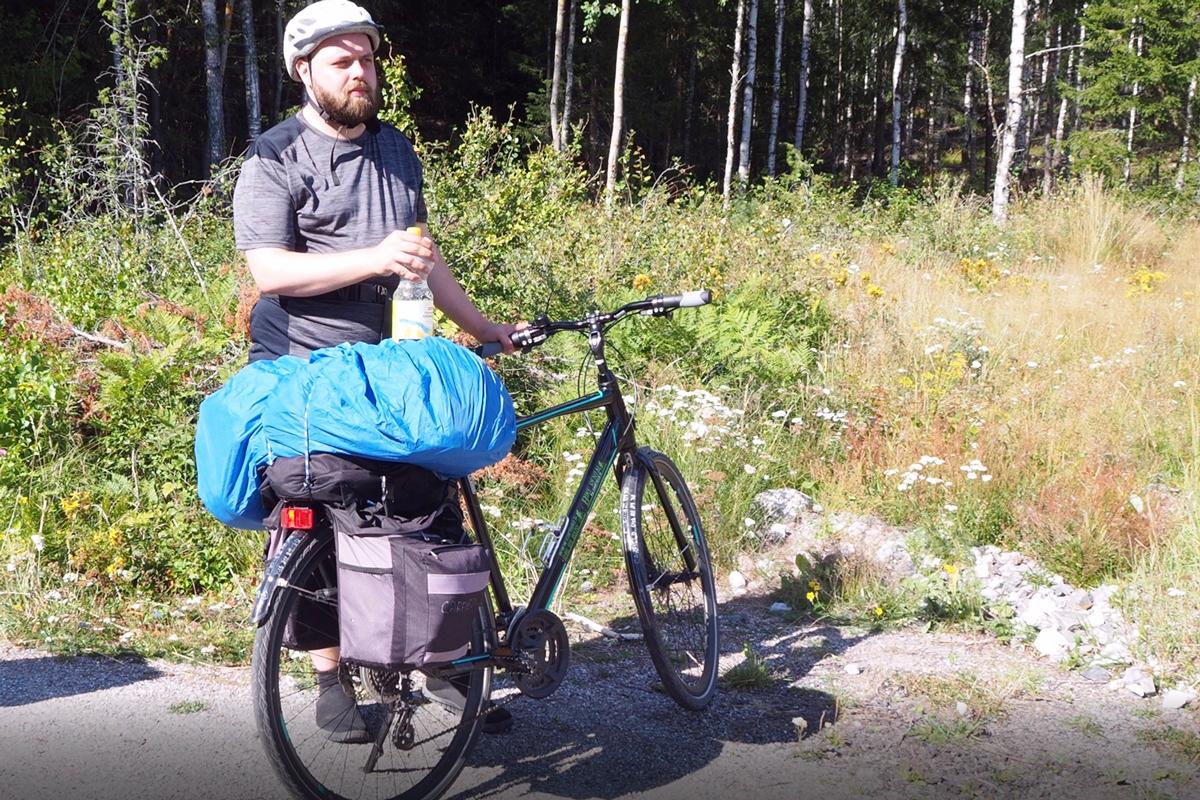 Pyhän Olavin merireitin voi kokea kätevästi myös polkupyörällä viilettäen.